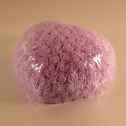 Bomboniera saponetta cuore roselline lilla 2