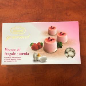 Confetti Buratti Tenerezze Gourmet Mousse di fragola e menta