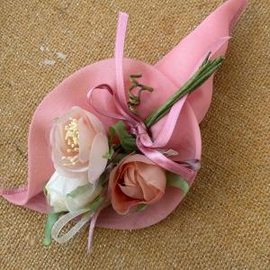Sacchetto per confetti cono organza con mazzolino