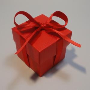 Scatolina Portaconfetti seta rosso con nastro